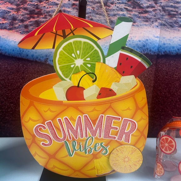 Summer Vibes Party Set with Green and Orange Accents - Picture 2 of 7